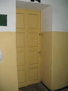 ANNEXE PORTE CLASSE DE L'ANNEXE CLASSE PREPARATOIRE